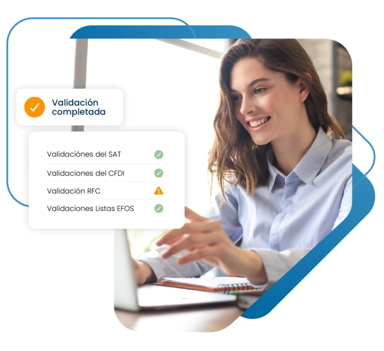 persona trabajando en la gestión de cuentas por pagar con portal de proveedores