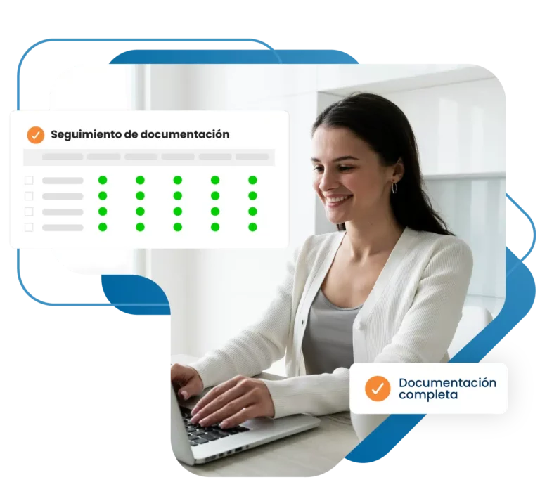 persona gestionando documentación de proveedores repse